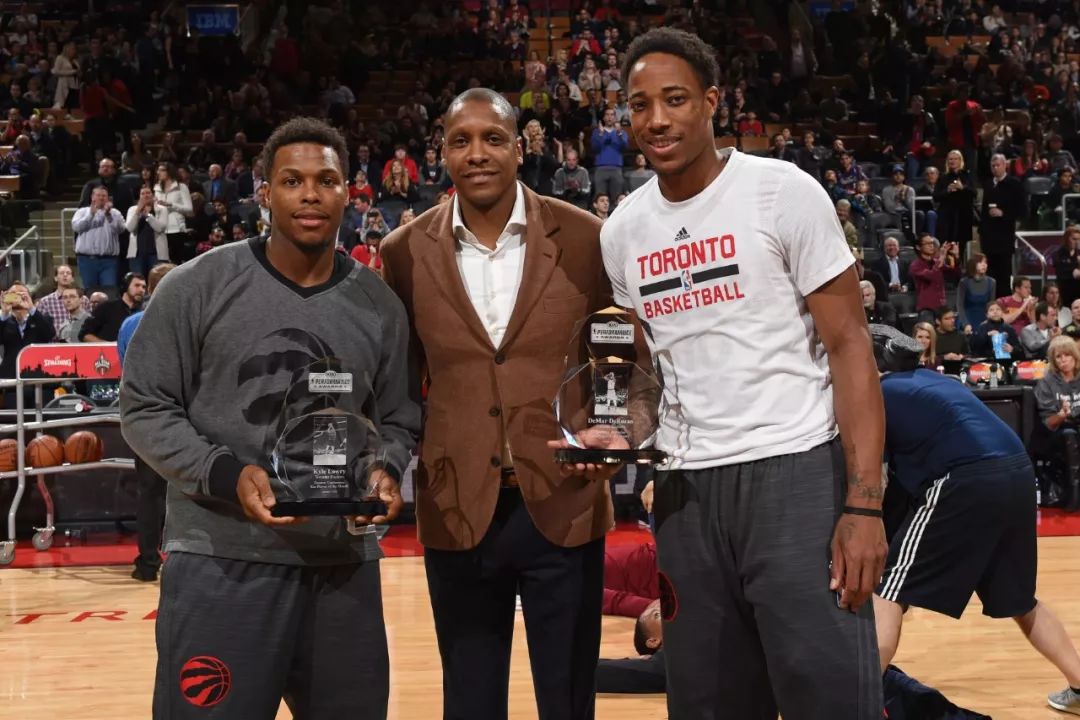 本赛季湖人打到关键时刻的比赛8胜0负，未尝败绩（湖人本赛季关键时刻战绩8胜0负，保持不败）