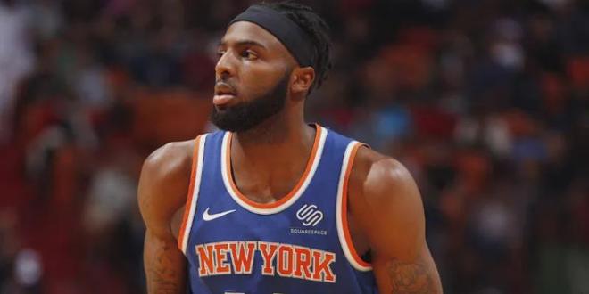 萨拉赫晒圣诞家庭照引争议，目前正随队征战非洲杯（晒圣诞家庭照惹争议，萨拉赫正随队征战非洲杯）