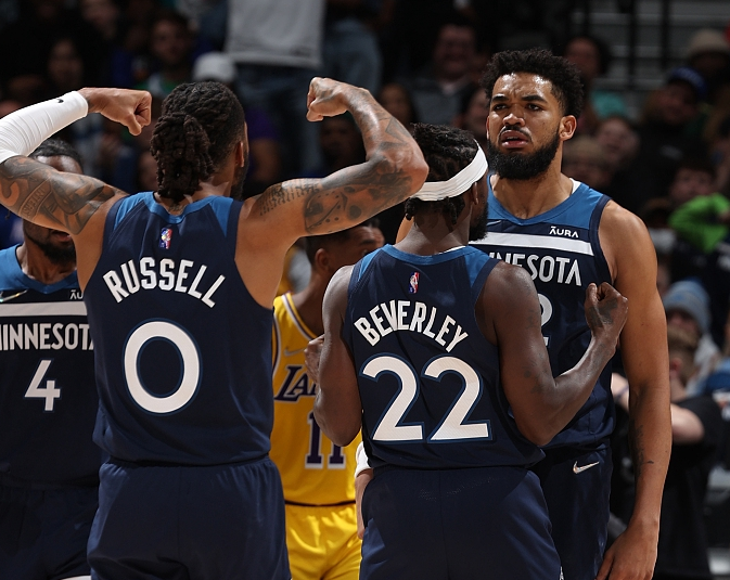 广岛主帅：能以一场胜利收官我感到高兴，比赛的过程极具挑战（广岛主帅：以胜利收尾令我欣喜，比赛过程充满挑战）