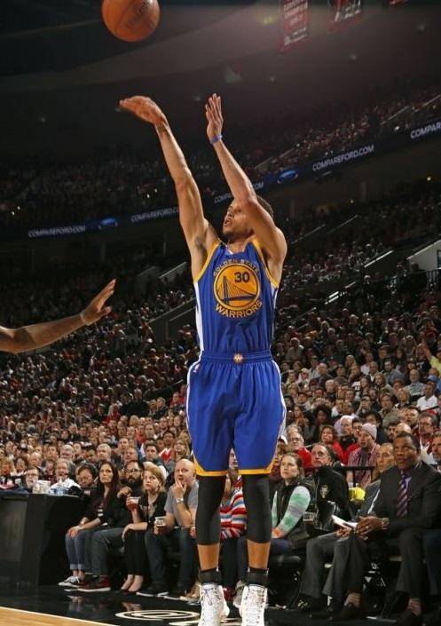 意甲第12轮裁判安排：西蒙尼-索扎执法米兰德比（意甲第12轮裁判出炉：西蒙尼-索扎将执法米兰德比）