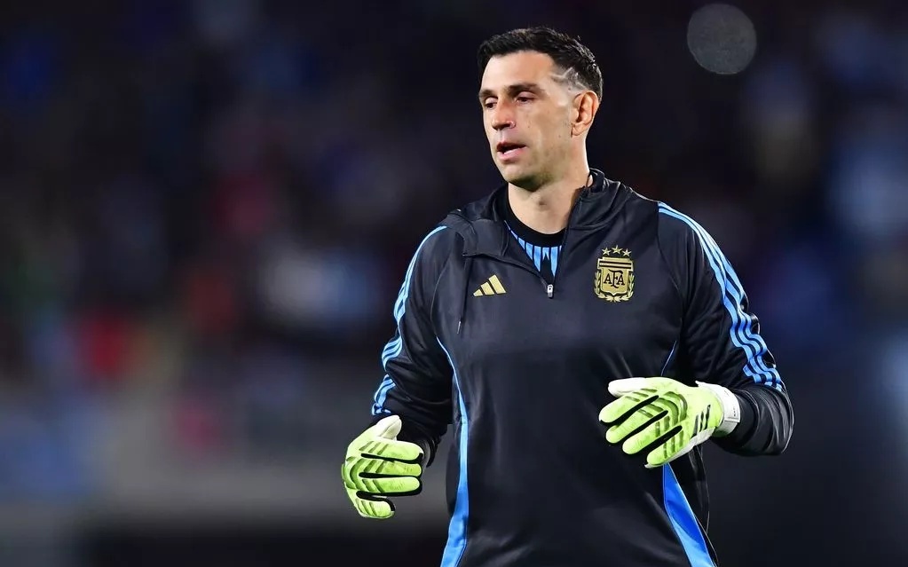 有球队想挖你？李国旭：有人问过我，现在大连足球对我最重要（有球队挖角？李国旭：确有接触，当下大连足球最重要）