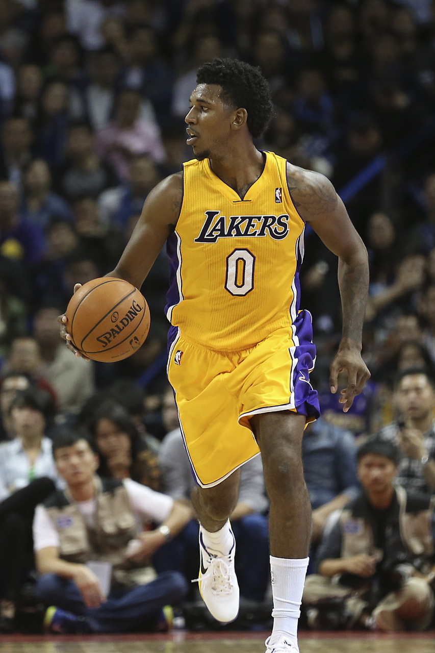 船记：快船必须解决伦纳德时间分配问题，一直是个难题（船记：伦纳德出场时间如何分配，仍是快船的老大难）