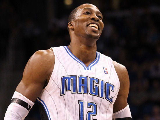 卫报：水晶宫坚持买埃泽必须付解约金，而且要预付一半（卫报：水晶宫要求买家触发埃泽解约条款，并预付一半费用）