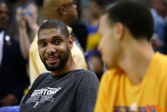 中国女排国青3-0突尼斯 取得U19世锦赛开门红 黄悦鑫12分全队最高（U19世锦赛开门红：中国女排国青3-0突尼斯，黄悦鑫拿下12分全队最高）