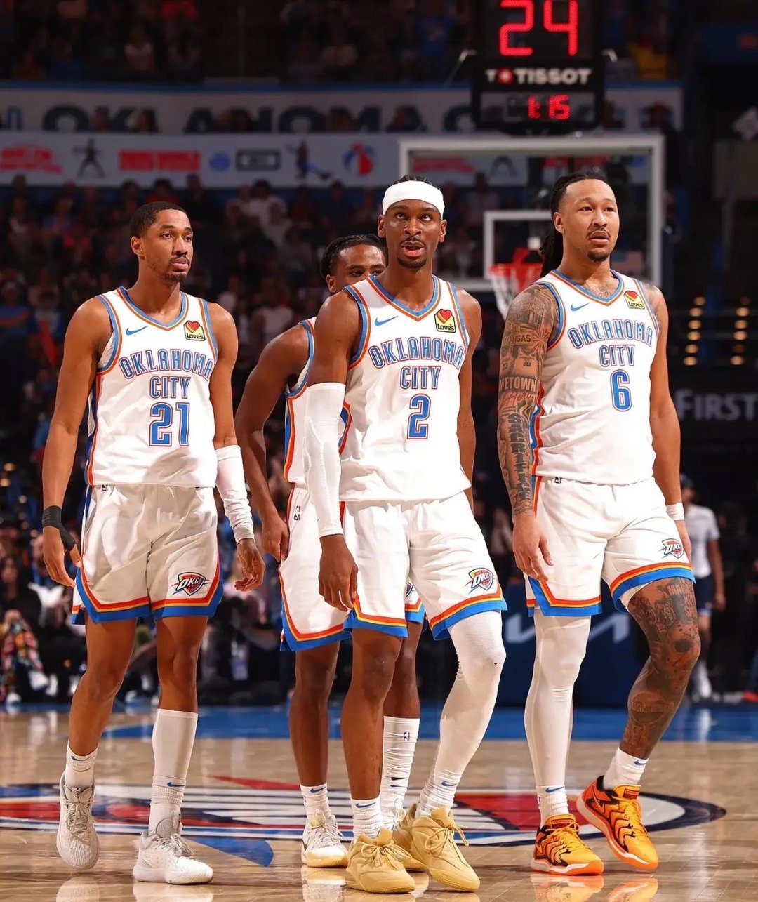 世体：巴萨有意霍芬海姆前锋阿斯拉尼，解约金最高2900万（世体：巴萨追霍芬海姆前锋阿斯拉尼，解约金上限2900万）