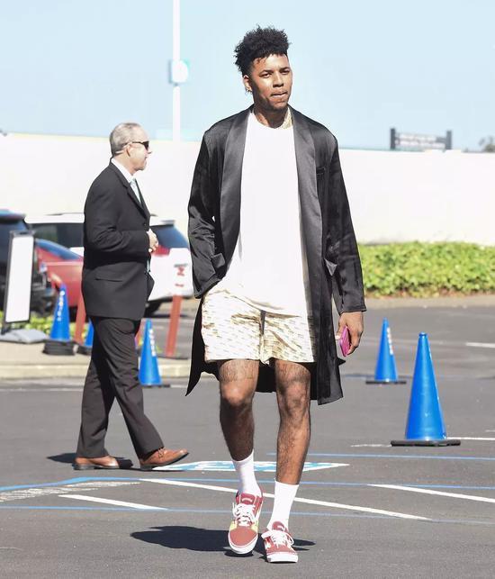 通过欧国联晋级附加赛！波特首秀瑞典1-4收获惨败小组垫底（凭欧国联获附加赛门票！波特执教首战瑞典1-4惨败仍居小组末位）