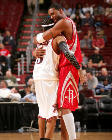 迪马：斯卡尔维尼右内收肌拉伤，将继续因伤缺阵（迪马：斯卡尔维尼右内收肌拉伤，仍将因伤缺席）