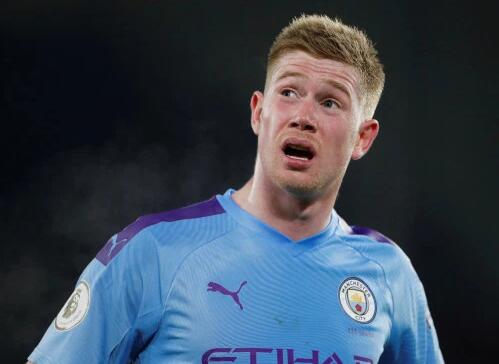 前队友：曾和马拉多纳开车出行，交警把我们拦住只为和他合影（前队友忆：与马拉多纳同车外出，交警拦停只为合影）